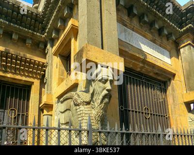 Bomanjee Hormarjee Wadia Clock Tower, e' una struttura storica costruita nel 1880 situata in Bazaar Gate Street, Fort , MUMBAI, MAHARASHTRA, INDIA. Foto Stock