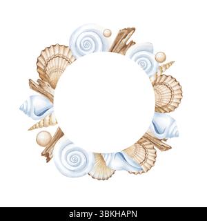Un telaio rotondo composto da varie conchiglie, palle di legno e palle di legno. Un modello ad acquerello con una posizione vuota da inserire. Isolato. Per cartoline Foto Stock
