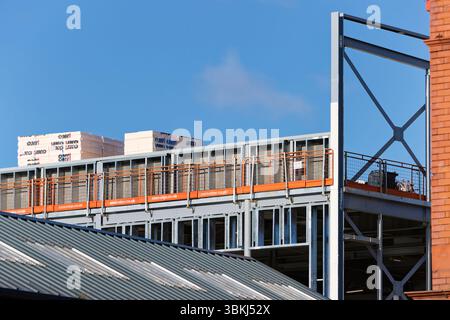 Centro civico Radcliffe, telaio in acciaio a scheletro a Greater manchester, regno unito Foto Stock