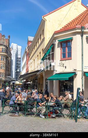 Ristoranti all'aperto, Lilla torg, Malmö, provincia di Scania, Regno di Svezia Foto Stock