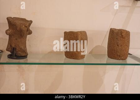 Il Museo Archeologico del Golan è un museo dei reperti archeologici delle alture del Golan, situato a Katzrin. Il museo presenta manufatti provenienti da Foto Stock