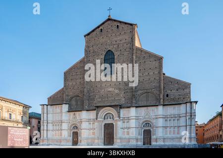 Cattedrale metropolitana di San Pietro, Bologna, Lombardia, Italia Foto Stock