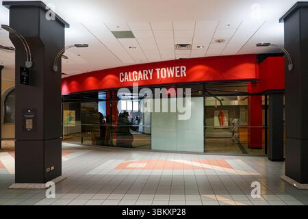 Foyer della Calgary Tower, una torre di osservazione indipendente nel centro di Calgary, Alberta, Canada Foto Stock