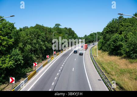 Traffico all'incrocio del Ring de Bruxelles Diegem Machelen, Fiandre, Belgio 19 giugno 2025 Foto Stock
