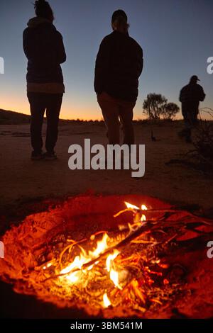 Campfire, QAA Line, Simpson Desert, Queensland, Australia. (Solo per uso editoriale) Foto Stock