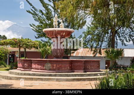 Fontana, Plazuela, San Juan del Obispo, Guatemala Foto Stock