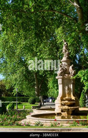 Fontana di Apollo o le quattro stagioni, Paseo del Prado, Madrid, Spagna Foto Stock