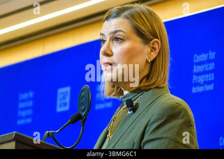 Sen. Elissa Slotkin (D-mi) al Center for American Progress, 26 giugno 2025 Foto Stock