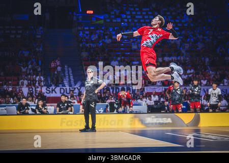 Giappone vs Canada durante la partita maschile FIVB Volleyball Nations League 2024 del 27 giugno a Łódź, Polonia. Foto Stock