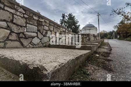 L'architettura delle vecchie strade di Sebastopoli. Vecchie case Foto Stock