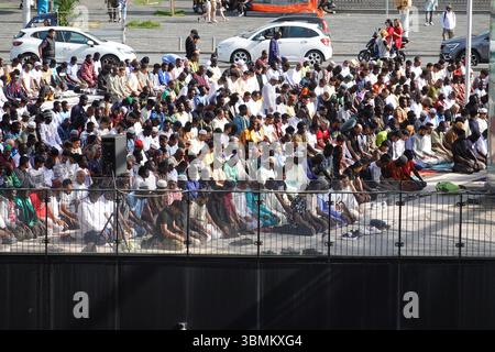 Festeggiamo Eid a Napoli, in Italia Foto Stock