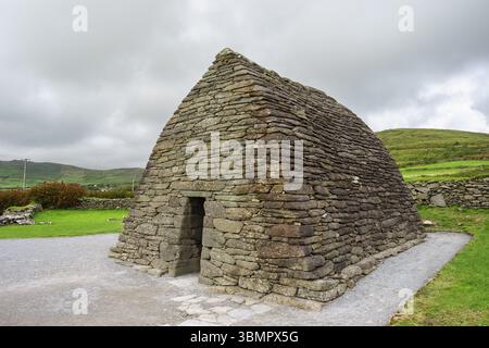 Oratorio di Gallarus (Seipeilin Ghallarais), chiesa paleocristiana, Penisola di Dingle, Contea di Kerry, Irlanda, Regno Unito, Europa Foto Stock