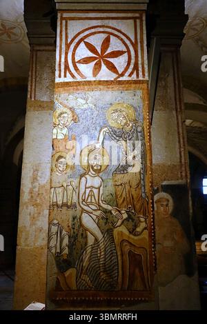 Simbolo Templare. Dettagli dell'interno della chiesa di San fermo maggiore a Verona. Veneto, Italia Foto Stock