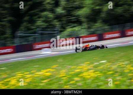 Spielberg, Austria. 27 giugno 2025. Campionato del mondo FIA F1 GP d'Austria. Qualificarsi. Yuki Tsunoda, Boll. Rosso. Foto Stock