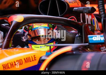 Spielberg, Austria. 27 giugno 2025. PIASTRI Oscar (aus), McLaren F1 Team MCL39, ritratto durante la Formula 1 MSC Cruises Austrian Grand Prix 2025, 11° round del Campionato del mondo di Formula 1 FIA 2025 dal 27 al 29 giugno 2025 sul Red Bull Ring, a Spielberg, Austria - Photo Florent Gooden/DPPI credito: DPPI Media/Alamy Live News Credit: DPPI Media/Alamy Live News Foto Stock