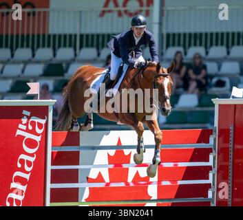 Calgary, Alberta, Canada, 29 giugno 2025. Alex Matz (USA) in sella a Ikigai - The Pan American, Spruce Meadows Masters, - AON Grand Prix - Credit: Peter Llewellyn/Alamy Live News Foto Stock