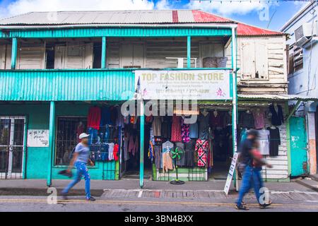 Antigua e Barbuda, Indie occidentali, Antigua Island. St. John Foto Stock