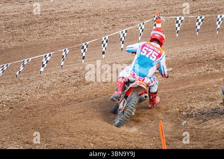 Nephi, Utah – 28 giugno 2025: Il pilota di motocross Nick Thompson corre durante la gara Juab Xtreme Racing a Nephi, Utah. Foto Stock