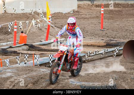 Nephi, Utah – 28 giugno 2025: Il pilota di motocross Nick Thompson corre durante la gara Juab Xtreme Racing a Nephi, Utah. Foto Stock