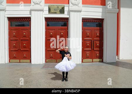 Ballerino mongolo a Ulan Bator Foto Stock