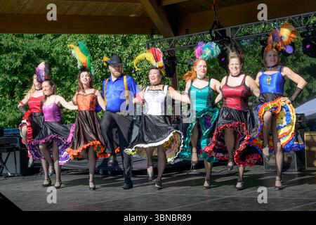 Golden Spike CAN Dancers, Golden Spike Days, Port Moody, British Columbia, Canada Foto Stock