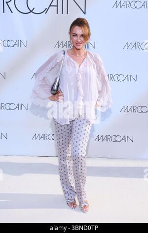 Monika Sozanska bei der Marc Cain - A Quiat Rebellion Modenschau am 1.07.2025 im Pei-Bau a Berlino Foto Stock