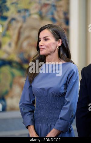 Madrid, Madrid, Spagna. 2 luglio 2025. La regina Letizia di Spagna partecipa a un'udienza con i rappresentanti dell'Associazione Proyecto Hombre al Palazzo Zarzuela il 2 luglio 2025 a Madrid, Spagna (Credit Image: © Jack Abuin/ZUMA Press Wire) SOLO PER USO EDITORIALE! Non per USO commerciale! Foto Stock