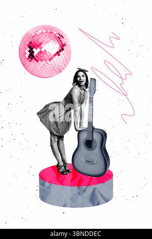 Poster modello di schizzo di tendenza collage fotografico 3D di giovane signora stand chitarra strumento discoteca tempo libero occasioni serali intrattenimento clubber Foto Stock