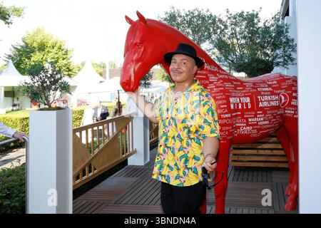Lou Bega bei der Eröffnung CHIO 2025 ad Aquisgrana. *** Lou Bega all'apertura del CHIO 2025 ad Aquisgrana Foto Stock