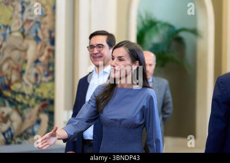 Madrid, Madrid, Spagna. 2 luglio 2025. La regina Letizia di Spagna partecipa a un'udienza con i rappresentanti della Fondazione BBVA Microfinance al Palazzo Zarzuela il 2 luglio 2025 a Madrid, Spagna (immagine di credito: © Jack Abuin/ZUMA Press Wire) SOLO PER USO EDITORIALE! Non per USO commerciale! Foto Stock