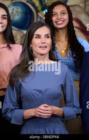 Madrid, Madrid, Spagna. 2 luglio 2025. La regina Letizia di Spagna partecipa a un'udienza con i rappresentanti della Fondazione BBVA Microfinance al Palazzo Zarzuela il 2 luglio 2025 a Madrid, Spagna (immagine di credito: © Jack Abuin/ZUMA Press Wire) SOLO PER USO EDITORIALE! Non per USO commerciale! Foto Stock