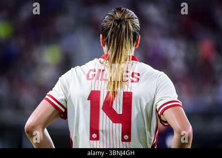 Washington, DC, Stati Uniti. 2 luglio 2025. Washington, DC, Stati Uniti, 28 giugno 2025: Vanessa Gilles (14 Canada) durante l'amichevole internazionale tra Stati Uniti d'America e Canada all'Audi Field di Washington, DC, Stati Uniti (SOLO USO EDITORIALE). (Rebekah Wynkoop/SPP) credito: SPP Sport Press Photo. /Alamy Live News Foto Stock