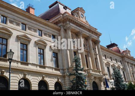 Il Vecchio Palazzo della Banca Nazionale di Romania (Palazzo BNR) in via Lipscani nel centro storico di Bucarest Foto Stock