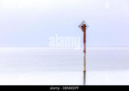 Marchio marittimo nel lago di Costanza vicino a Wasserburg Foto Stock
