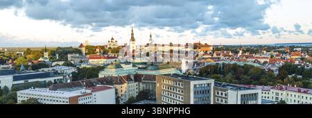 Paesaggio urbano di Talinn, capitale dell'Estonia Foto Stock