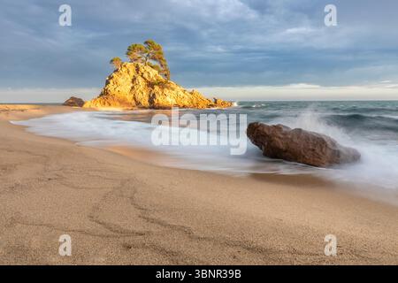 Spiaggia di Cap Roig, Calonge, Girona, Spagna Foto Stock