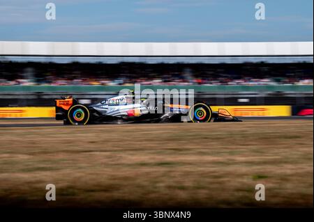 04 NORRIS Lando (gbr), McLaren F1 Team MCL39, azione durante l'ottavo round del campionato FIA di Formula 2 2025 dal 4 al 6 luglio 2025 sul circuito di Silverstone, a Silverstone, Regno Unito Foto Stock