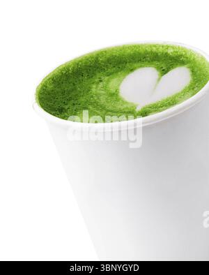 Food STILL-Life, tazza di tè verde matcha latte isolato su bianco Foto Stock