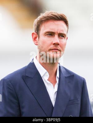 Birmingham, Regno Unito. 5 luglio 2025. Stuart Broad raffigurato durante il quarto giorno del secondo Rothesay test match tra Inghilterra e India all'Edgbaston Cricket Ground di Birmingham, sabato 5 luglio 2025. (Foto: Stuart Leggett | mi News) crediti: MI News & Sport /Alamy Live News Foto Stock
