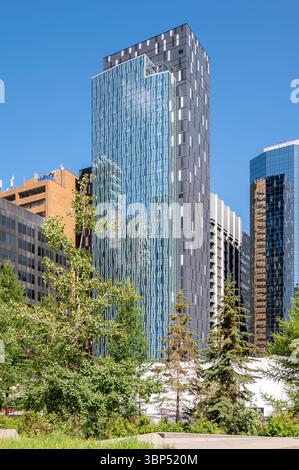 Calgary, Alberta - 29 giugno 2025: L'hotel Dorion, by Marriott, nel centro di Calgary, Alberta. Foto Stock