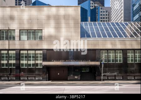 Calgary, Alberta - 29 giugno 2025: Esterno del Calgary Petroleum Club nel centro di Calgary, Alberta. Foto Stock