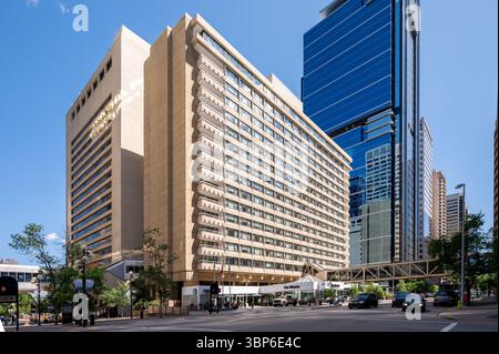Calgary, Alberta - 29 giugno 2025: Esterno del Westin Hotel nel centro di Calgary, Alberta. Foto Stock