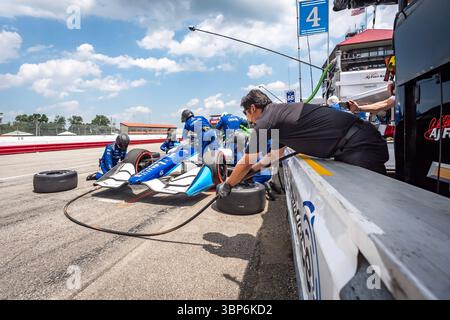 Lexington, OH USA - 06 luglio 2025: Il pilota DELLA SERIE NTT INDYCAR, DAVID MALUKAS (4) (USA) di Chicago, Illinois, porta la sua auto in servizio durante la Honda Indy 200 al Mid-Ohio Sports Car Course di Lexington, Ohio. Foto Stock