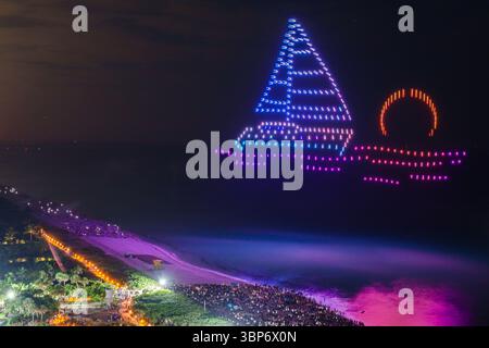Miami Beach, Florida, North Beach, Altos del Mar Park, spiaggia pubblica sull'Oceano Atlantico, 4 luglio, evento celebrativo del quarto giorno dell'indipendenza, aerea coreografata Foto Stock