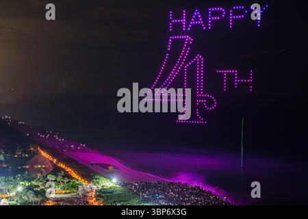 Miami Beach, Florida, North Beach, Altos del Mar Park, spiaggia pubblica sull'Oceano Atlantico, 4 luglio, evento celebrativo del quarto giorno dell'indipendenza, aerea coreografata Foto Stock