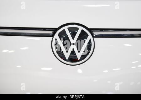 Melbourne, Victoria, Australia. 26 giugno 2025. Il logo Volkswagen è visibile al Melbourne EV Show condotto da FutureDrive AutoShows. (Credit Image: © Alexander Bogatyrev/SOPA Images via ZUMA Press Wire) SOLO PER USO EDITORIALE! Non per USO commerciale! Foto Stock