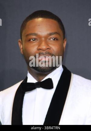 26 febbraio 2017 - Hollywood, California, USA - David Oyelowo posa nella sala stampa durante la 89a edizione degli Academy Awards al Loews Hollywood Hotel il 26 febbraio 2017 a Hollywood, California. (Immagine di credito: © T. Lowe/ZUMA Wire) Foto Stock