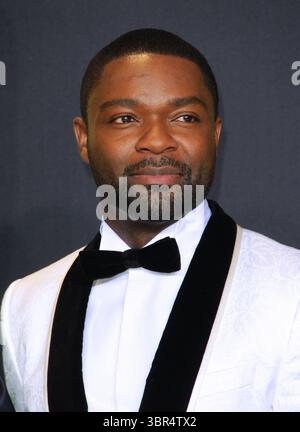 26 febbraio 2017 - Hollywood, California, USA - David Oyelowo posa nella sala stampa durante la 89a edizione degli Academy Awards al Loews Hollywood Hotel il 26 febbraio 2017 a Hollywood, California. (Immagine di credito: © T. Lowe/ZUMA Wire) Foto Stock