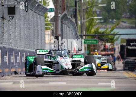 GRAHAM RAHAL (15) (USA) di New Albany, OHIO, pratica per il Chevrolet Detroit Grand Prix nelle strade di Detroit a Detroit, Michigan. Foto Stock