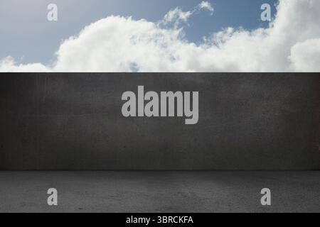 Il pavimento e le pareti in cemento grigio scuro formano un cortile sotto il cielo nuvoloso in un design piatto Foto Stock